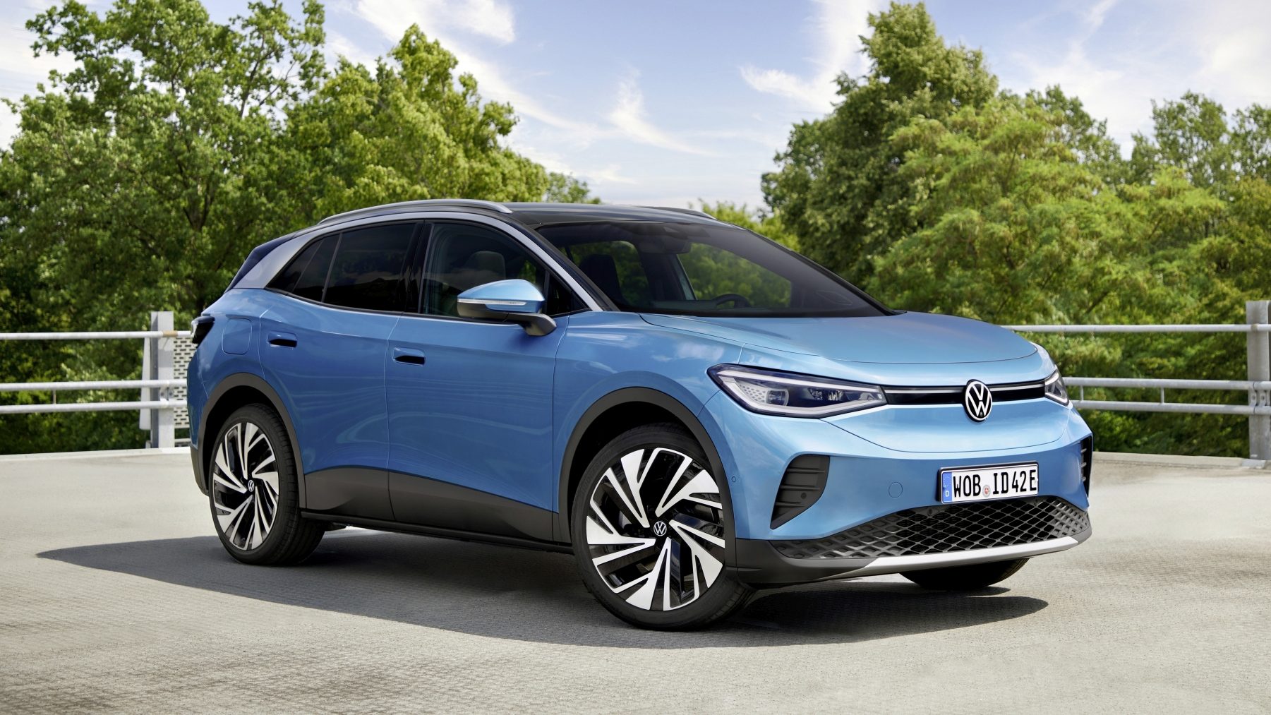 Volkswagens nye og forbedrede ID.4 og ID.5 kan nu bestilles i Danmark