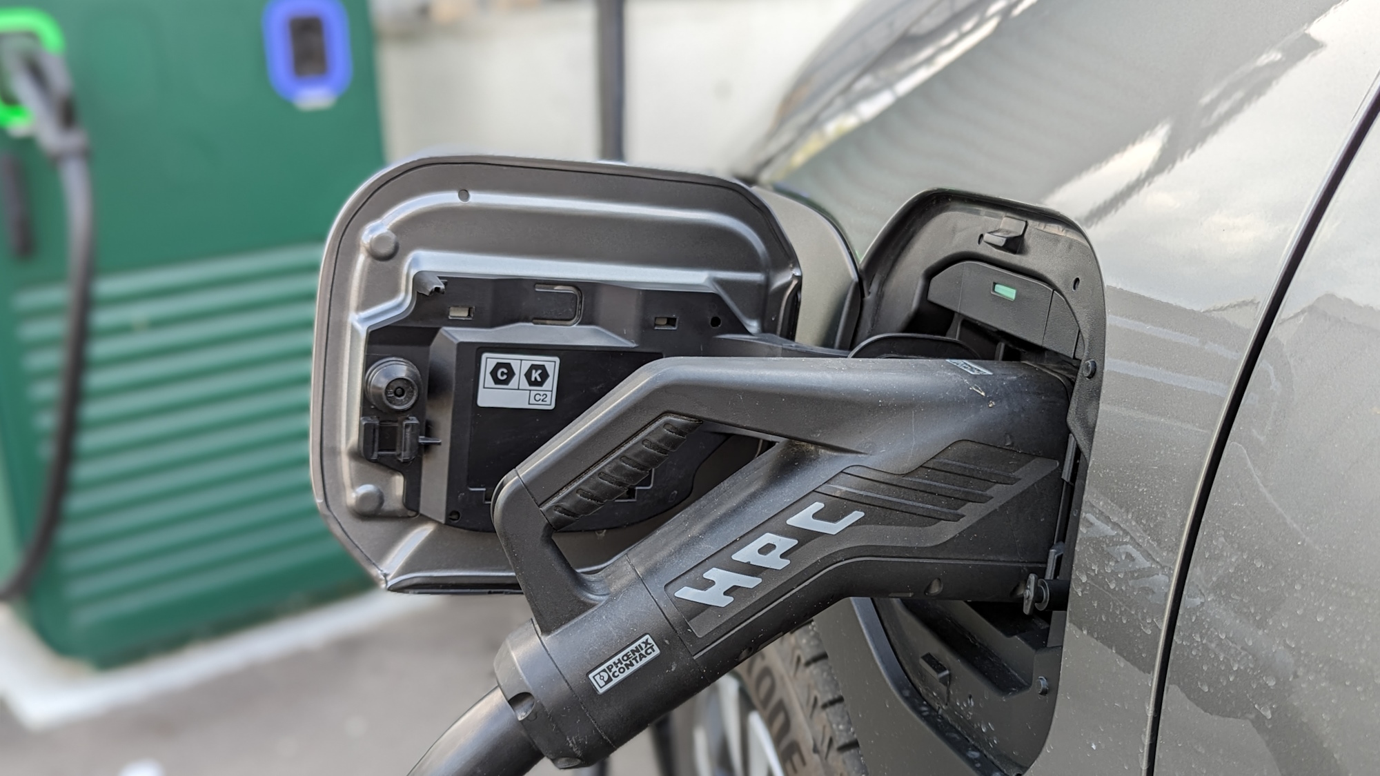 Batteri-mirakel fra Kina: 75 % lettere og kører 1.000 km