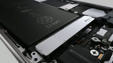 iPhone får bedre batteritid og hurtigere opladning i 2025