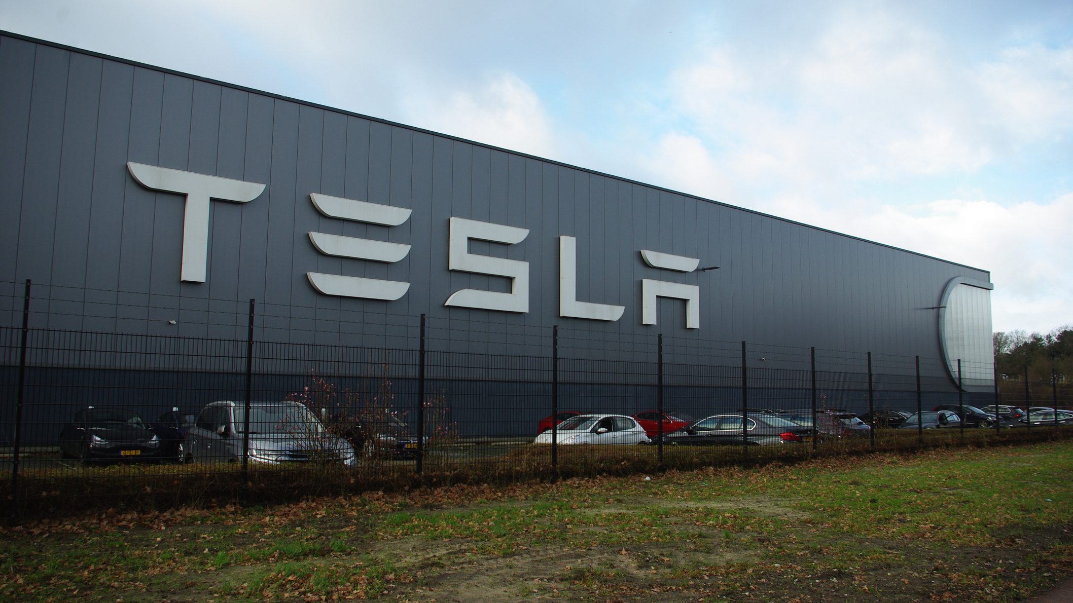 Konflikt mellem Tesla og strejkende medarbejdere i Sverige eskalerer