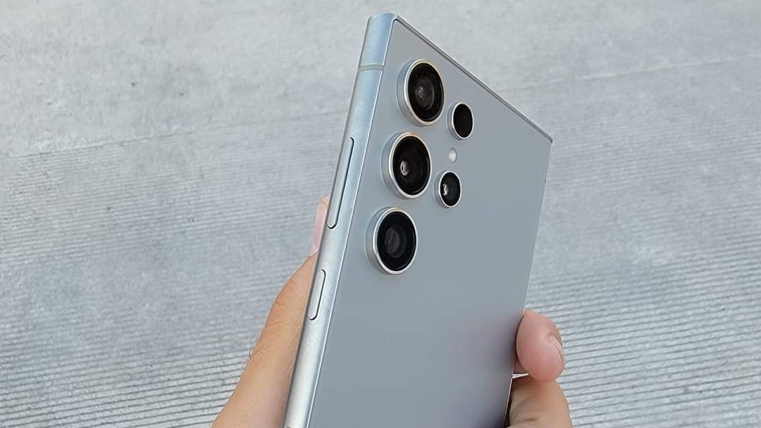Samsung vil vippe Google af AI-tronen med Galaxy S24 Ultra