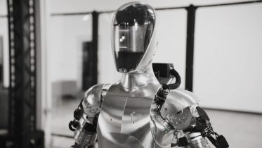 OpenAI giver humanoide robotter en kognitiv AI-opgradering