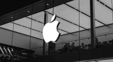 Apple sagsøgt for at have monopol på smartphonemarkedet