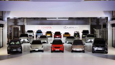 Derfor er Toyota så lang tid om at satse på elbiler