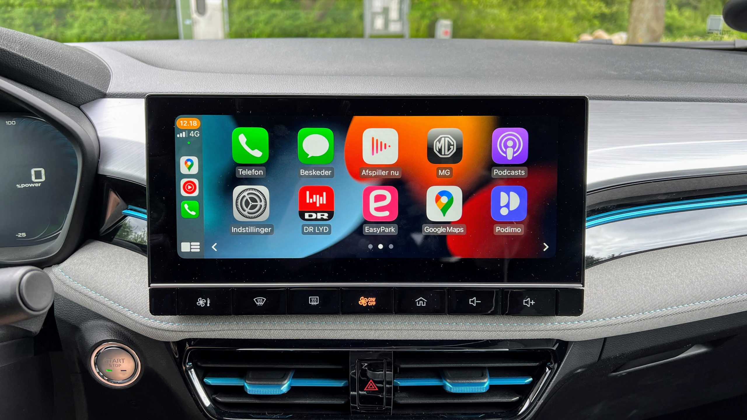 Elbilproducent: Apple CarPlay og Android Auto er dødsdømt