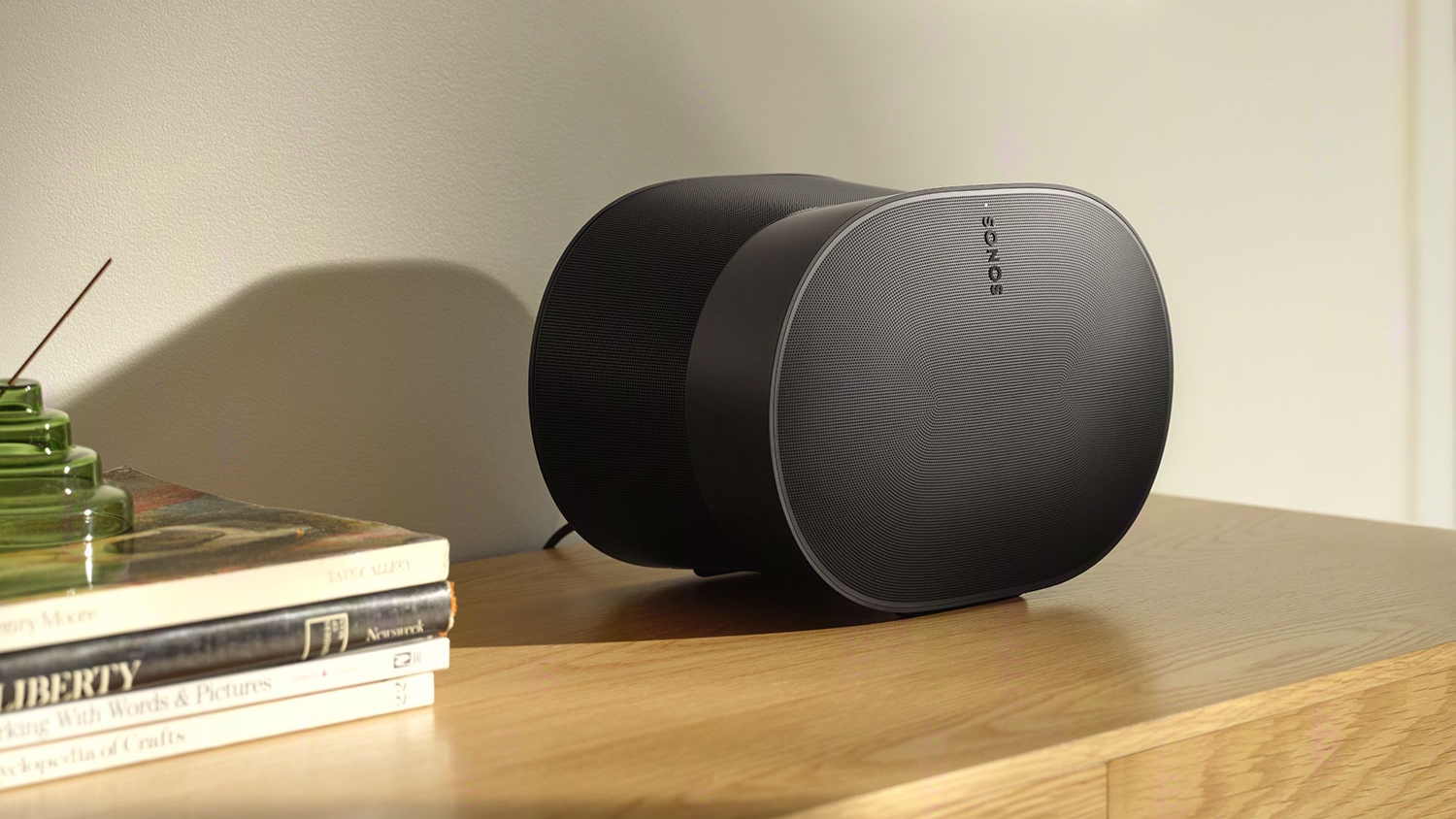 Sonos Era 300 - bedste smart-højttalere, november 2025