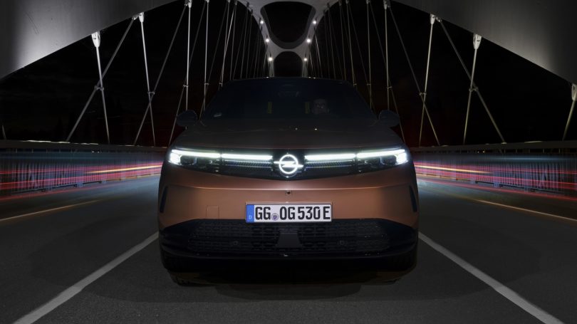 Opel finder genvej til billig stor familiebil