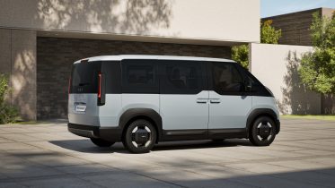 Kia fremviser ny variant af minibussen PV5