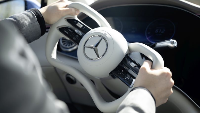 Mercedes-Benz lancerer ny EQS med steer-by-wire i 2026
