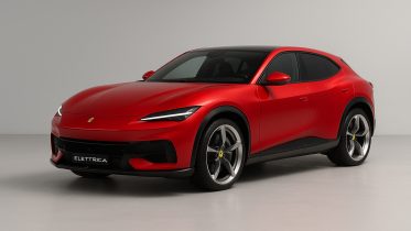 Ferrari afslører første detaljer om elbilen Elettrica i oktober