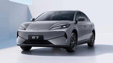 BYD e7: Ny sedan presser Tesla Model 3 voldsomt på pris