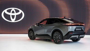 Elbilen Toyota C-HR+ kan nu reserveres