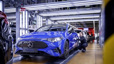 Mercedes-Benz CLA EQ er nu gået i produktion