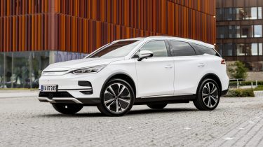 Spar 30.000 kr. på SUV’en BYD Tang