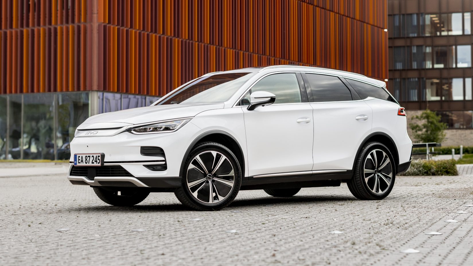 Spar 30.000 kr. på SUV’en BYD Tang