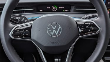 Volkswagen sagsøgt for farlige touchknapper