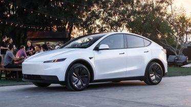 Tesla Model Y Standard lanceret i Danmark – billigere og dårligere