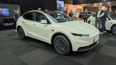 Elbilmessen 2025: Første kig på Tesla Model Y Standard
