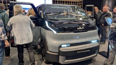 Elbilmessen 2025: Første kig på Kia PV5 Passenger