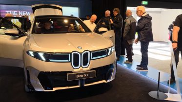 Elbilmessen 2025: Første indtryk af ny BMW iX3