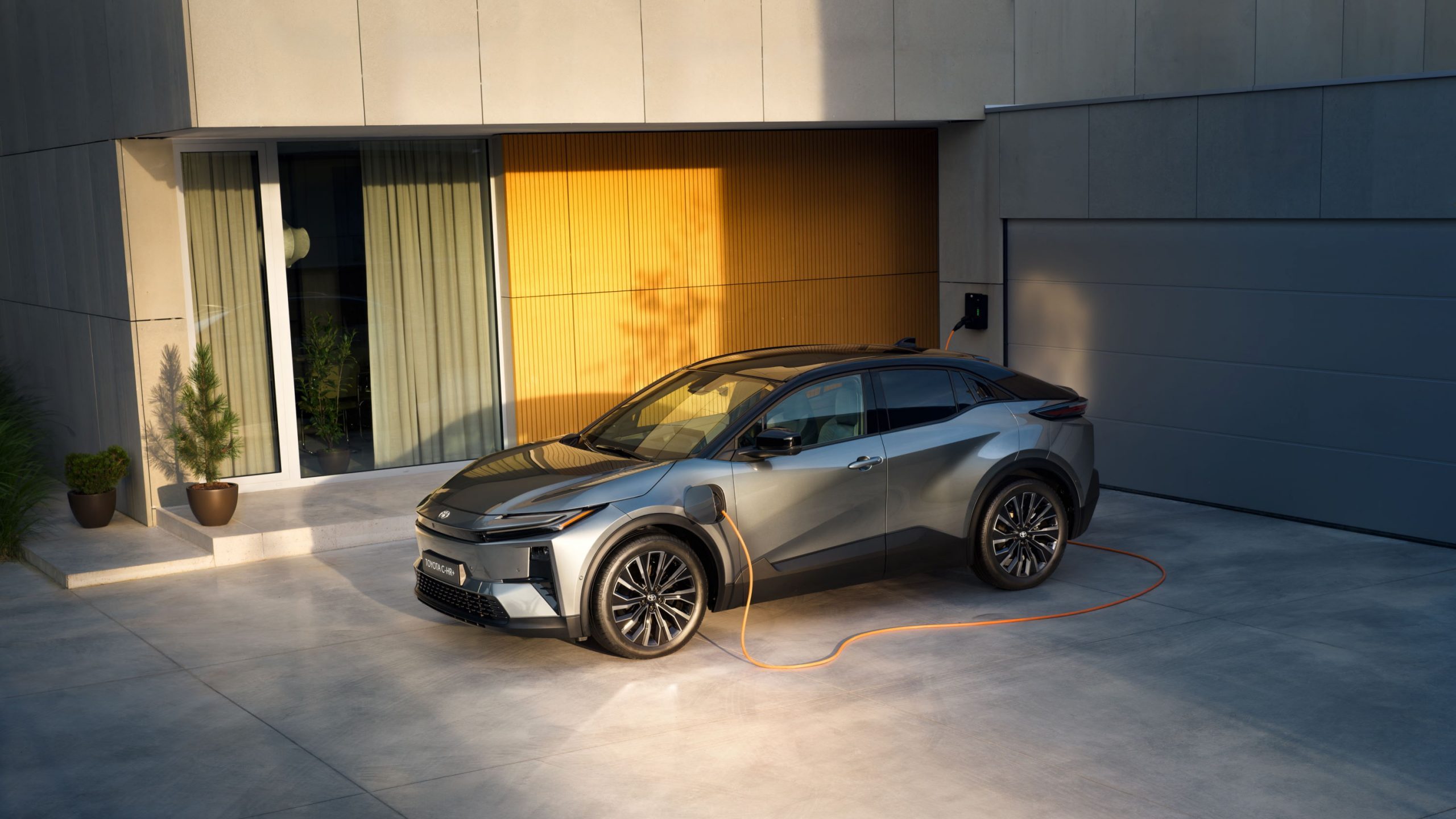 Toyota udvider populært tilbud på elbiler