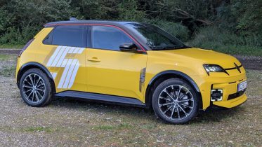 Test af Renault 5 E-Tech Electric – ikonisk bybil er tilbage