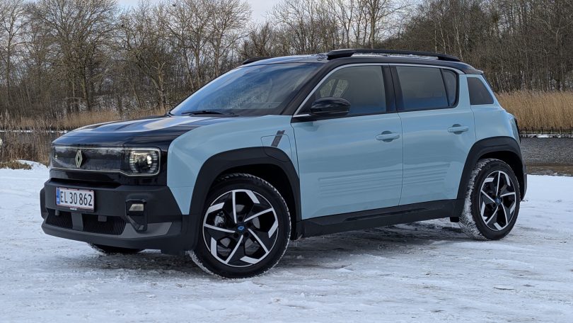 Test af Renault 4 E-Tech Electric – praktisk charmetrold vinder på fornuften
