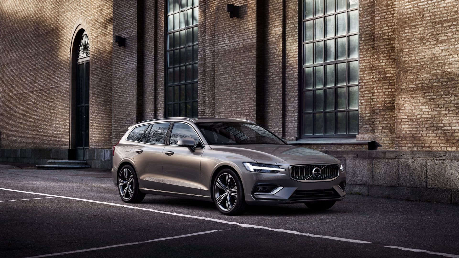 Nu er det muligt: Den ægte Volvo vender tilbage som elbil