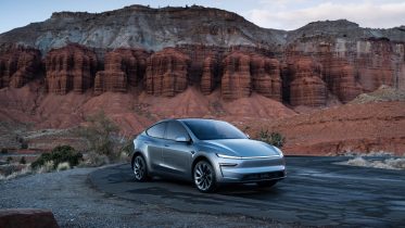 Endelig i Danmark: Tesla Model Y med syv sæder