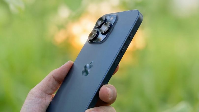 EU slår hårdt tilbage: Apple er selv skyld i Siri-fadæse