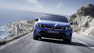 BMW i3 lanceret: Knuser konkurrenterne på rækkevidde