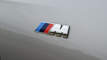 Kraftfuld afsløring: BMWs 1.000 hestes elbil lækket