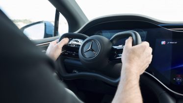 Slut med det runde rat? Mercedes klar med radikal ændring