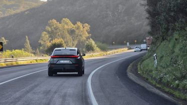 Denne robot gør din elbil klar til køreturen