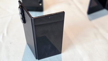 Samsung vil stjæle Apples rampelys til sommer