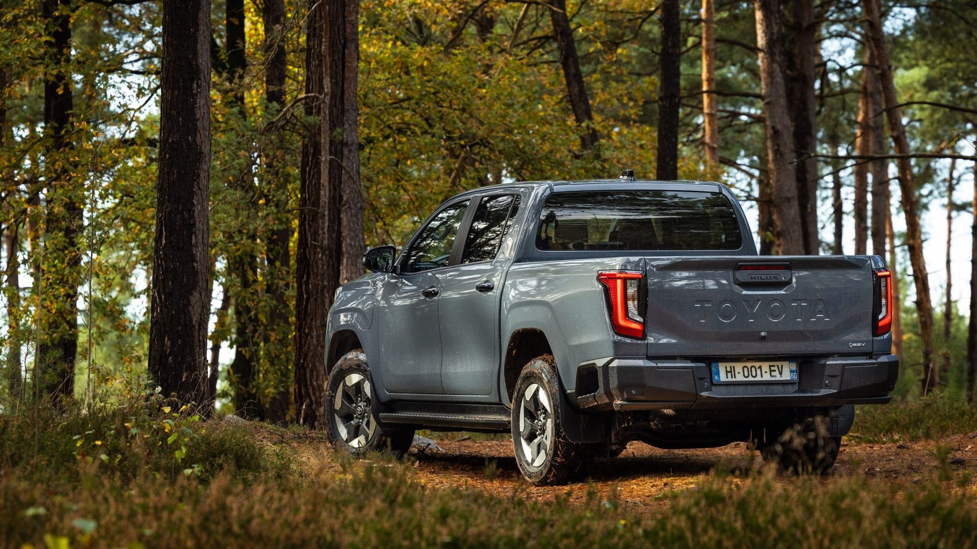 Absurd pris: Her er den nye elektriske Toyota Hilux