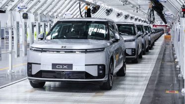 Xpeng udfordrer Tesla: Klar med førerløs bil