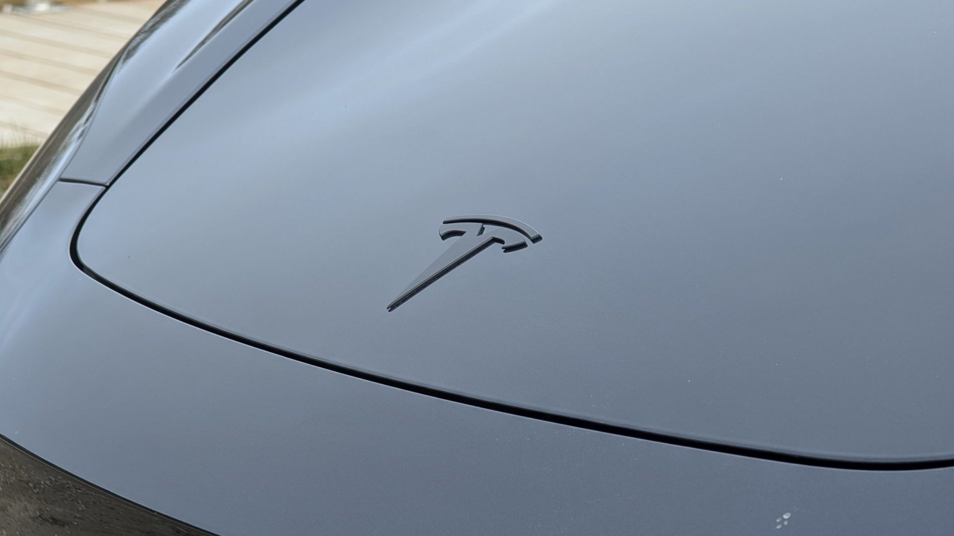 Ny elbil fra Tesla udskudt på ubestemt tid