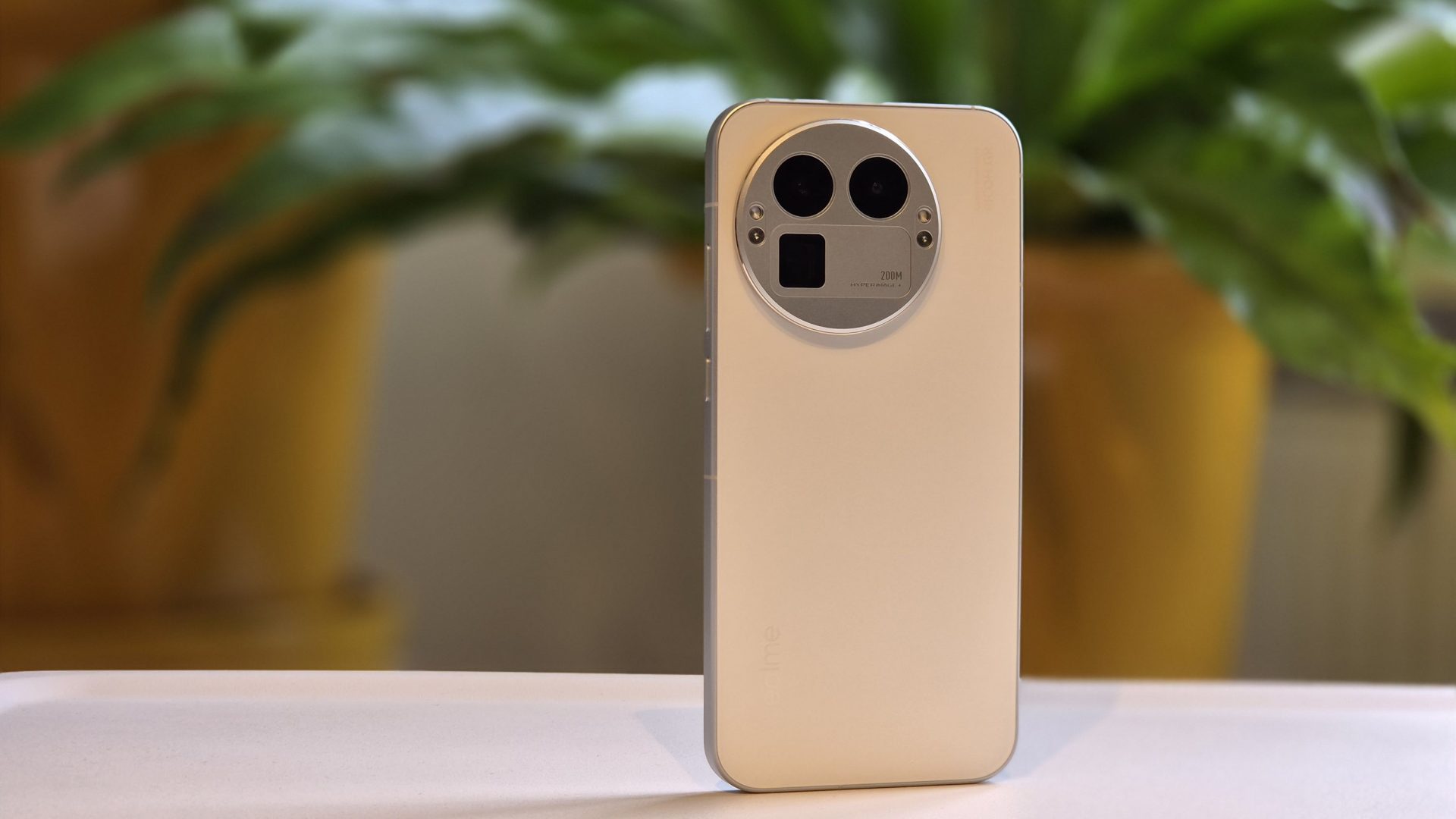 Test af Realme GT 8 Pro – bedre end OnePlus?