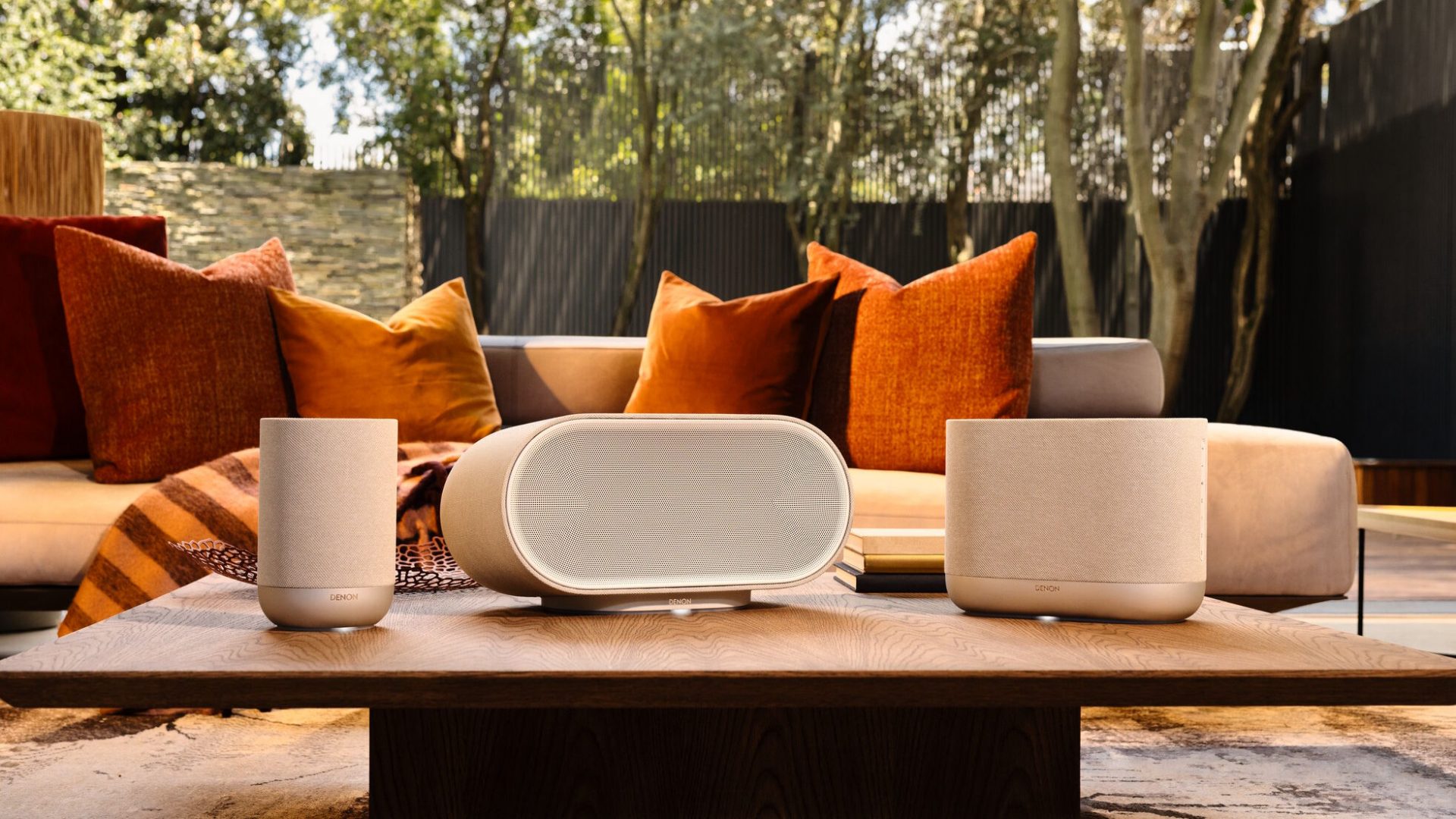 Test af Denon Home 400 – lyden og designet der udfordrer Sonos