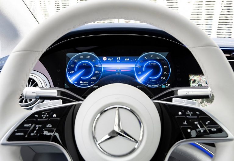 Mercedes-Benz EQS - Mobilsiden.dk