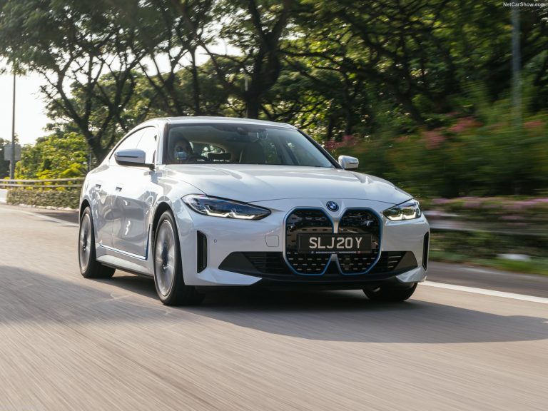 BMW i4 - Mobilsiden.dk