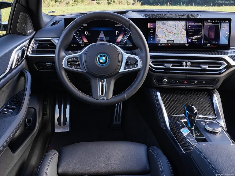 BMW i4 - Mobilsiden.dk