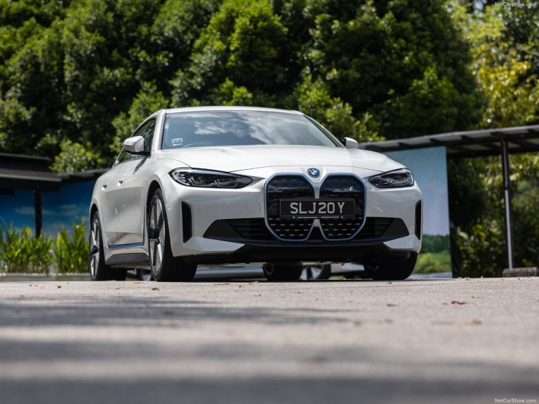 BMW i4 - Mobilsiden.dk
