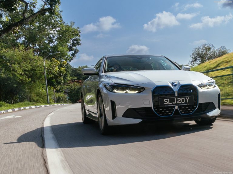 BMW i4 - Mobilsiden.dk