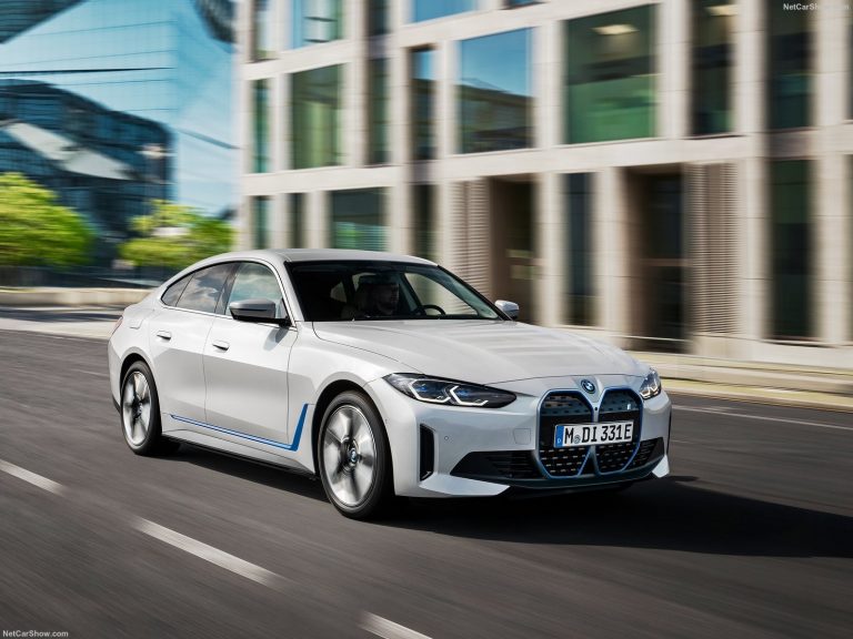 BMW i4 - Mobilsiden.dk