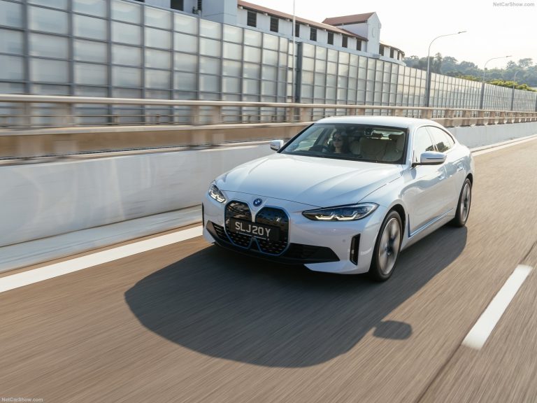 BMW i4 - Mobilsiden.dk