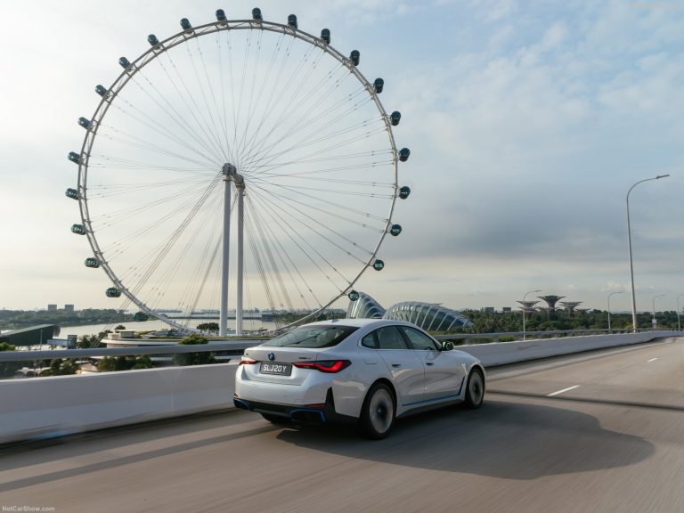BMW i4 - Mobilsiden.dk