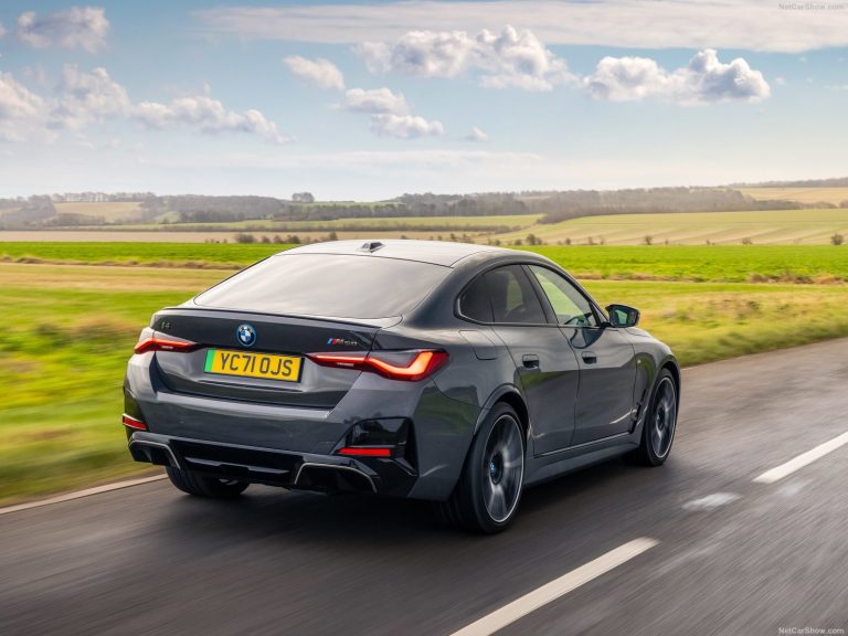 BMW i4 - Mobilsiden.dk