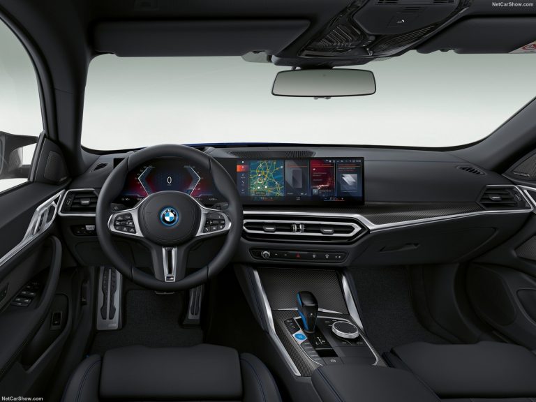 BMW i4 - Mobilsiden.dk